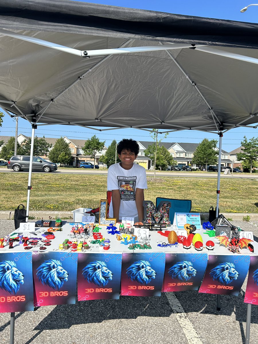 The North Oshawa Farmers Market is on till 2 here at the Delpark Homes Centre!🍒

Shop through loads of vendors with hand crafted items but also of course FARM FRESH GOODIES!🍓

#ckdo #farmersmarket #events #oshawa