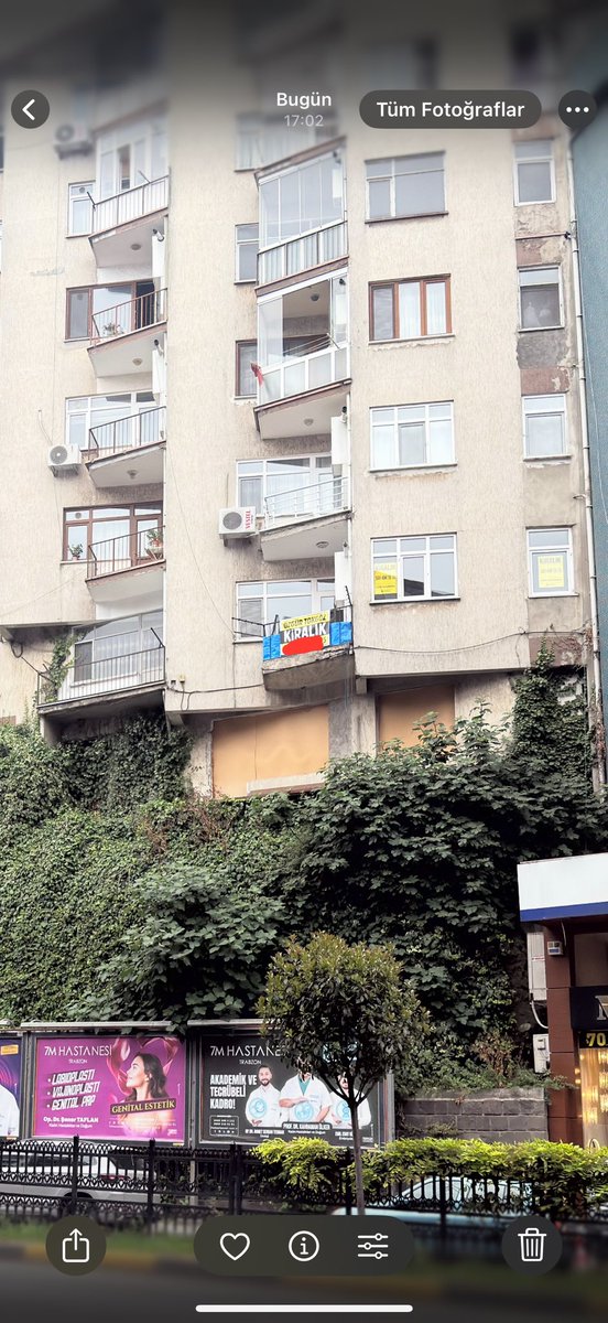 muratguItekin's tweet image. Balkon aşağı düşerse kirada indirim olur mu?