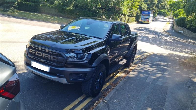 BCPCouncil's tweet image. We continue to remove cars that obstruct. Here are two more that we've ticketed and towed this afternoon.
Visiting Bournemouth tomorrow? Please use Avenue Road or Richmond Gardens MS Car Parks as these have plenty of capacity and a short walk from the seafront.