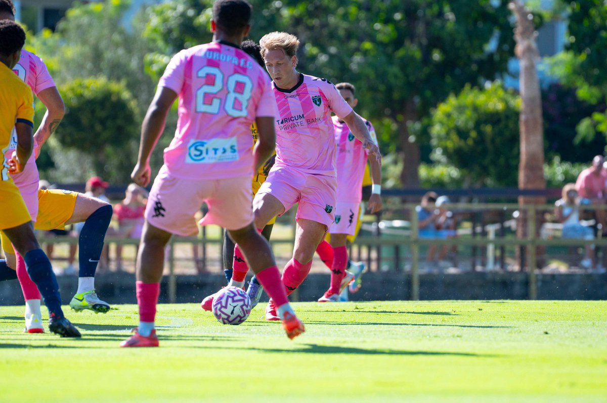 HALF TIME | 0-0 
All to play for in the 2nd half.