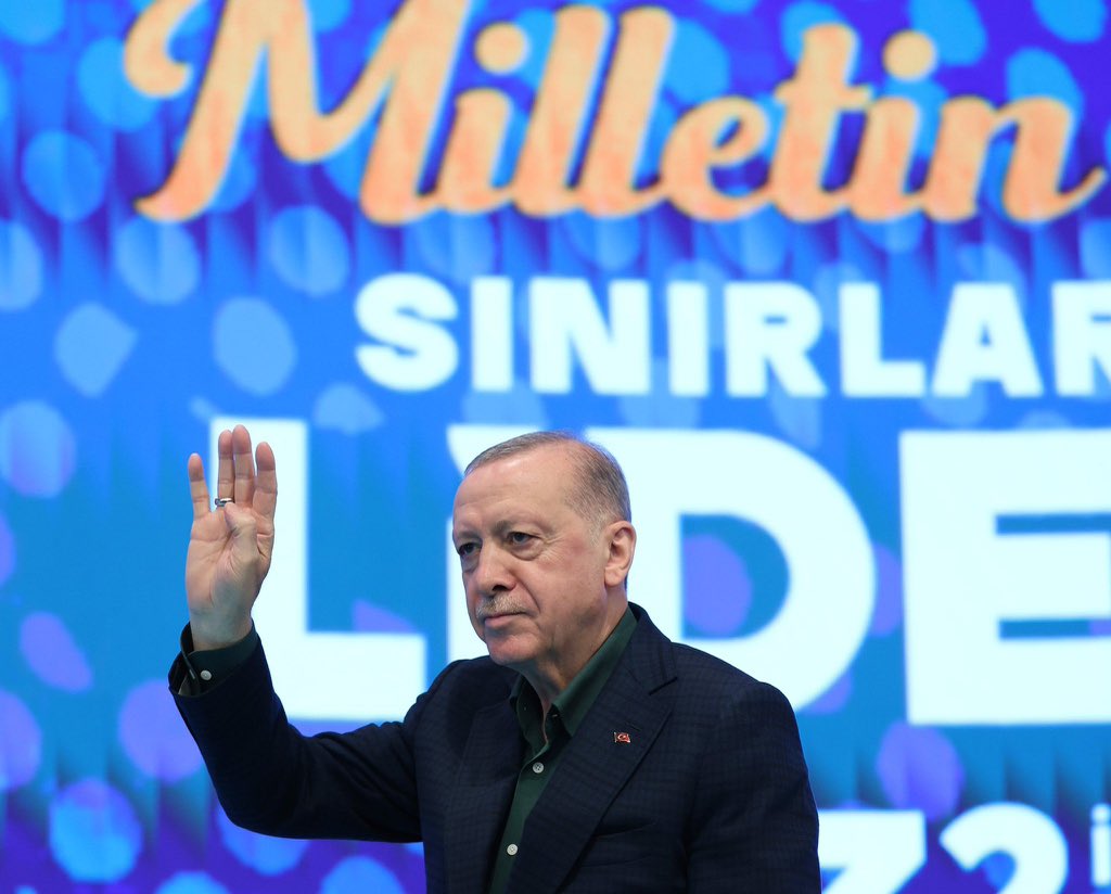 Bugün, Türkiye’nin kader defterine yazılan yepyeni bir sayfaya hep birlikte şahit olduk.
Sayın Cumhurbaşkanımız Recep Tayyip Erdoğan Kızılcahamam kampımızın açılışında yaptığı milat sayılabilecek bir açıklama yaptı:

- Türkiye’nin gücüne, milletimizin iradesine kimse pranga