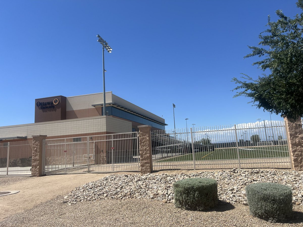 Coach_Needham67's tweet image. First week here at @OUAZFootball has been electric!! Big things coming from this program!👀 🏈 🐺 🏜️ #WeAreOUAZ #RunWithThePACK