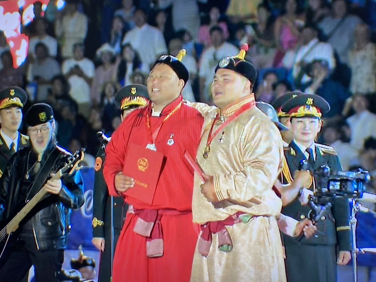 Ийм гоё наадам гэж байж болдог юм уу🇲🇳🇲🇳🇲🇳