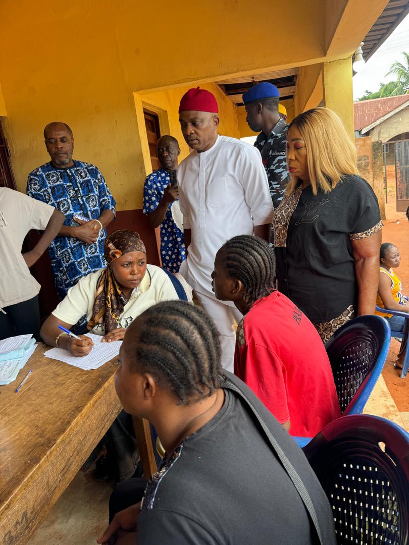 INEC National Commissioner Oversees Anambra Voter Registration Exercise.
#AnambraDecides2025

The Independent National Electoral Commission (INEC) has intensified efforts to ensure a seamless Continuous Voter Registration (CVR) exercise across Anambra State, with a high-level