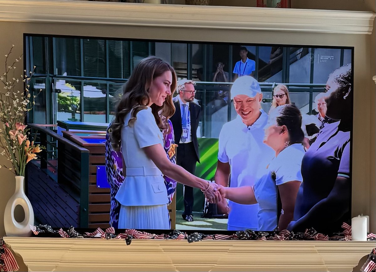 There she is! The always stunning, Catherine Princess of Wales 🤍