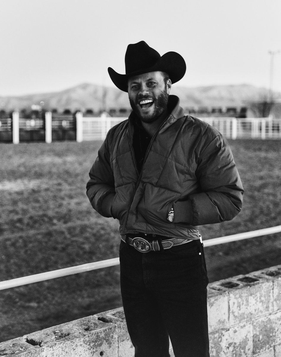 PULSE Music Group (@pulserecording) on Twitter photo .<a href="/CharleyCrockett/">Charley Crockett</a> releases new single #CrucifiedSon from his forthcoming album 'Dollar A Day' on <a href="/IslandRecords/">Island Records</a> (🤝 <a href="/american_songs/">american</a>)
LISTEN
charleycrockett.lnk.to/CrucifiedSon .<a href="/CharleyCrockett/">Charley Crockett</a> releases new single #CrucifiedSon from his forthcoming album 'Dollar A Day' on <a href="/IslandRecords/">Island Records</a> (🤝 <a href="/american_songs/">american</a>)
LISTEN
charleycrockett.lnk.to/CrucifiedSon