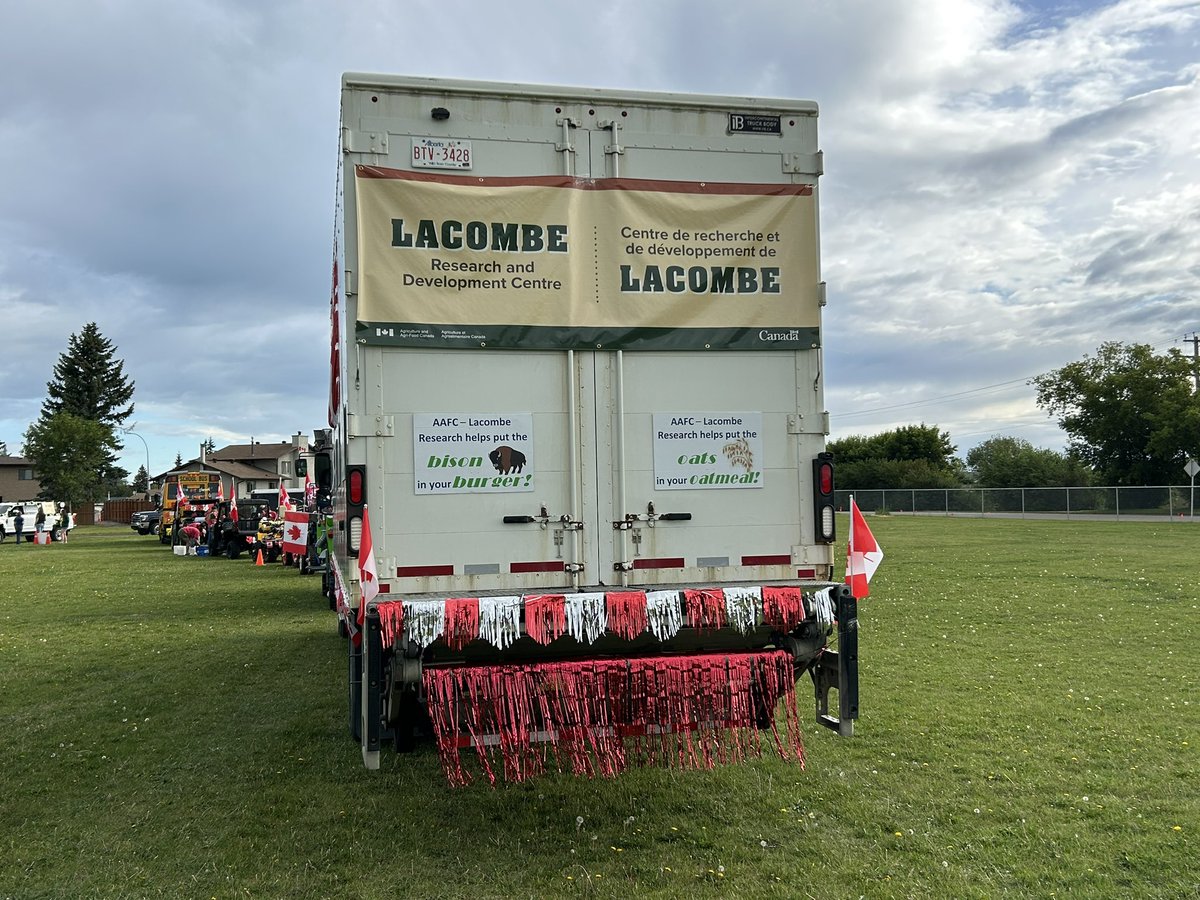 Finishing up with the Lacombe Days parade today 

Special thanks to the AAFC Lacombe Research and Development Centre summer students, technical staff and a few of us scientists for their help with decorating equipment and participating in the parade!

Lots of candy to handout!