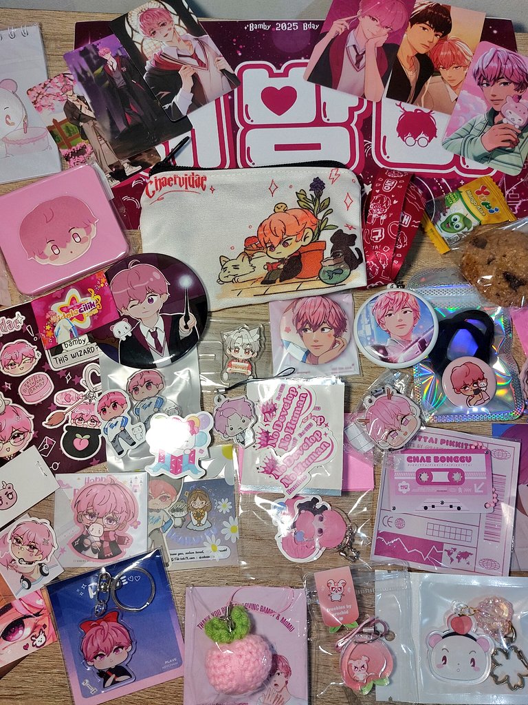 peulraibeu's tweet photo. Full of pink and pikkitta! 💗🌸🍑
To all the kind Plli who gave me these cute freebies, thank you!!! 🥹🫶
#CHAERVIDAE #MagicMomentsAtCHAERVIDAE
#BAMBY2025BDAYEVENT https://t.co/8mbKgvBiET