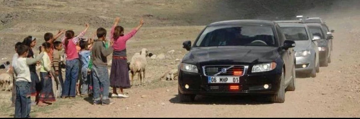 TÜRK Devleti var olduğu müddetçe Milliyetçi Ülkücü Hareket var olacaktır.

MHP’nin bitmesi için Nuh Tufanı gerekir.

LİDER-TEŞKİLAT-DOKTRİN🇹🇷