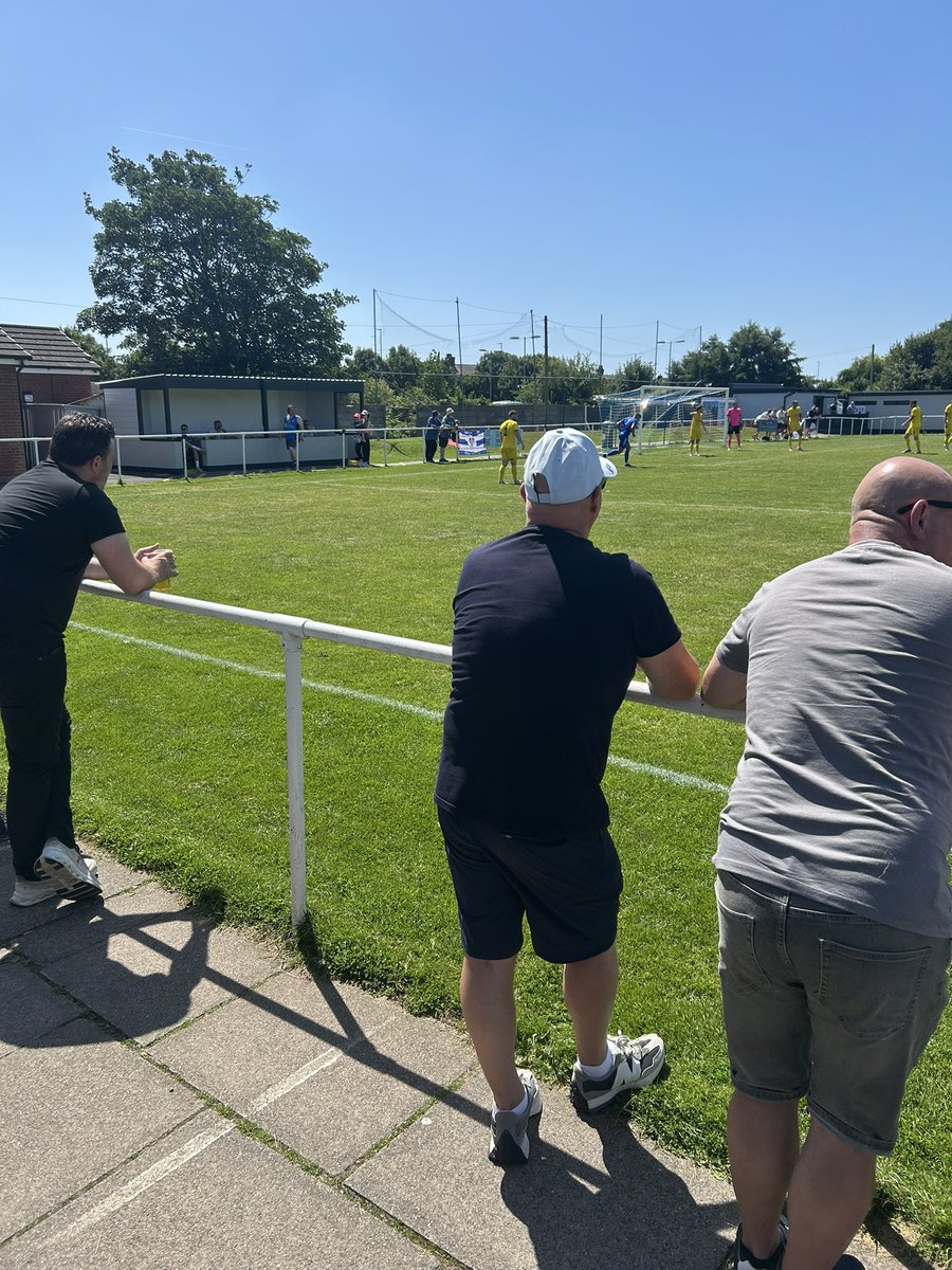 MLS Groundhoppers (@ggroundhoppers) on Twitter photo Game 27 of 2025:
12/07/25 - 13:00
<a href="/squiresgatefc/">Squires Gate FC</a> 0-6 <a href="/radcliffeboro/">Radcliffe FC</a>
📍The Skiddle Community Stadium
🏆Friendly
💷£7
Very dominant performance from Radcliffe. Credit to both sides for play so well in the searing heat!
#NonLeague Game 27 of 2025:
12/07/25 - 13:00
<a href="/squiresgatefc/">Squires Gate FC</a> 0-6 <a href="/radcliffeboro/">Radcliffe FC</a>
📍The Skiddle Community Stadium
🏆Friendly
💷£7
Very dominant performance from Radcliffe. Credit to both sides for play so well in the searing heat!
#NonLeague