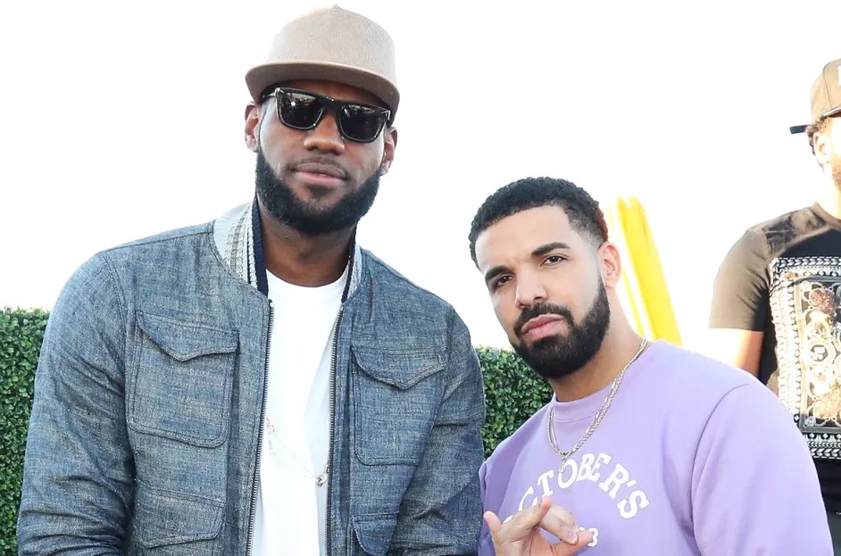 A few years ago, I asked LeBron if he could name 5 Drake songs that get him hyped before a big game.

His answer said it all:

“He’s got too many. It’s too many. It’s too many for me to just name five songs.”

🔗 Story here ➡️ scoopb.com/2025/07/drake-…