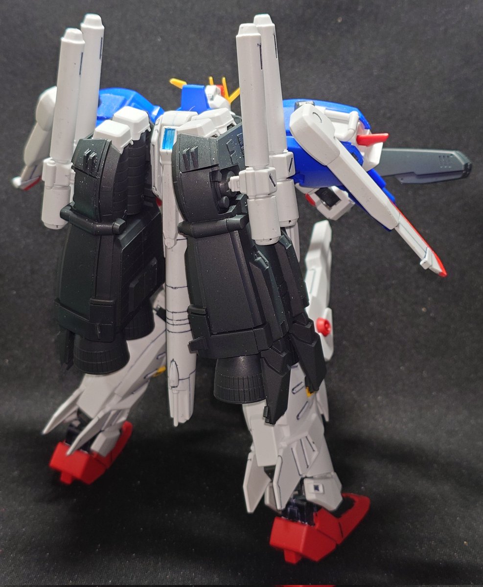 red_brownie's tweet photo. #ガンプラ
#ガンダム
#ExSGUNDAM

ガンダムセンチネルより
HGUC
MSA-0011[Ext]
Ex-S GUNDAM
イクスェス ガンダム

S-GUNDAMにユニット交換などを施した重装備型
設定ではZZガンダムと同じように分離合体変形をするがこのキットでは出来ない。

☑部分塗装
☑墨入れ
☑つや消しトップコート https://t.co/95TquSKm3m
