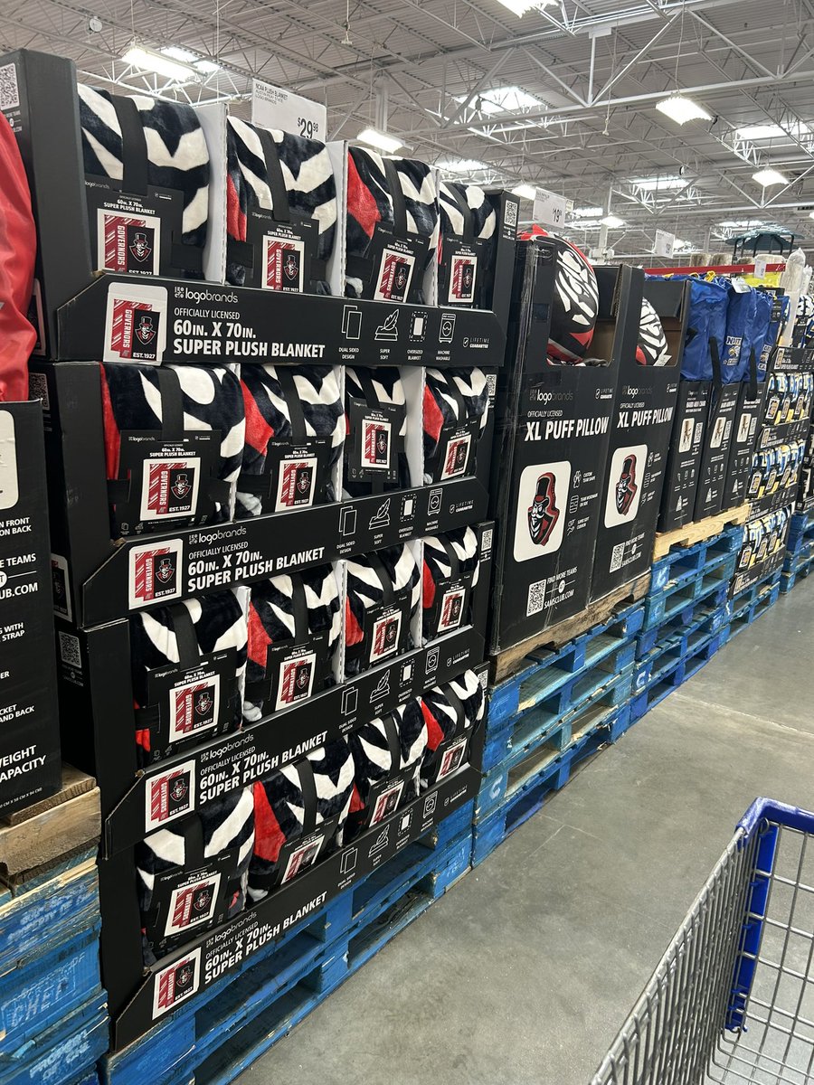 Gerald Harrison (@gjhj) on Twitter photo Why didn’t anyone tell me <a href="/SamsClub/">Sam’s Club</a> Clarksville had a nice selection of <a href="/letsgopeay/">Austin Peay Governors</a> swag for the home? I am loving it! Thanks for flying the Gov! Time to stock up Stacheville! #ForOurPeayple Why didn’t anyone tell me <a href="/SamsClub/">Sam’s Club</a> Clarksville had a nice selection of <a href="/letsgopeay/">Austin Peay Governors</a> swag for the home? I am loving it! Thanks for flying the Gov! Time to stock up Stacheville! #ForOurPeayple