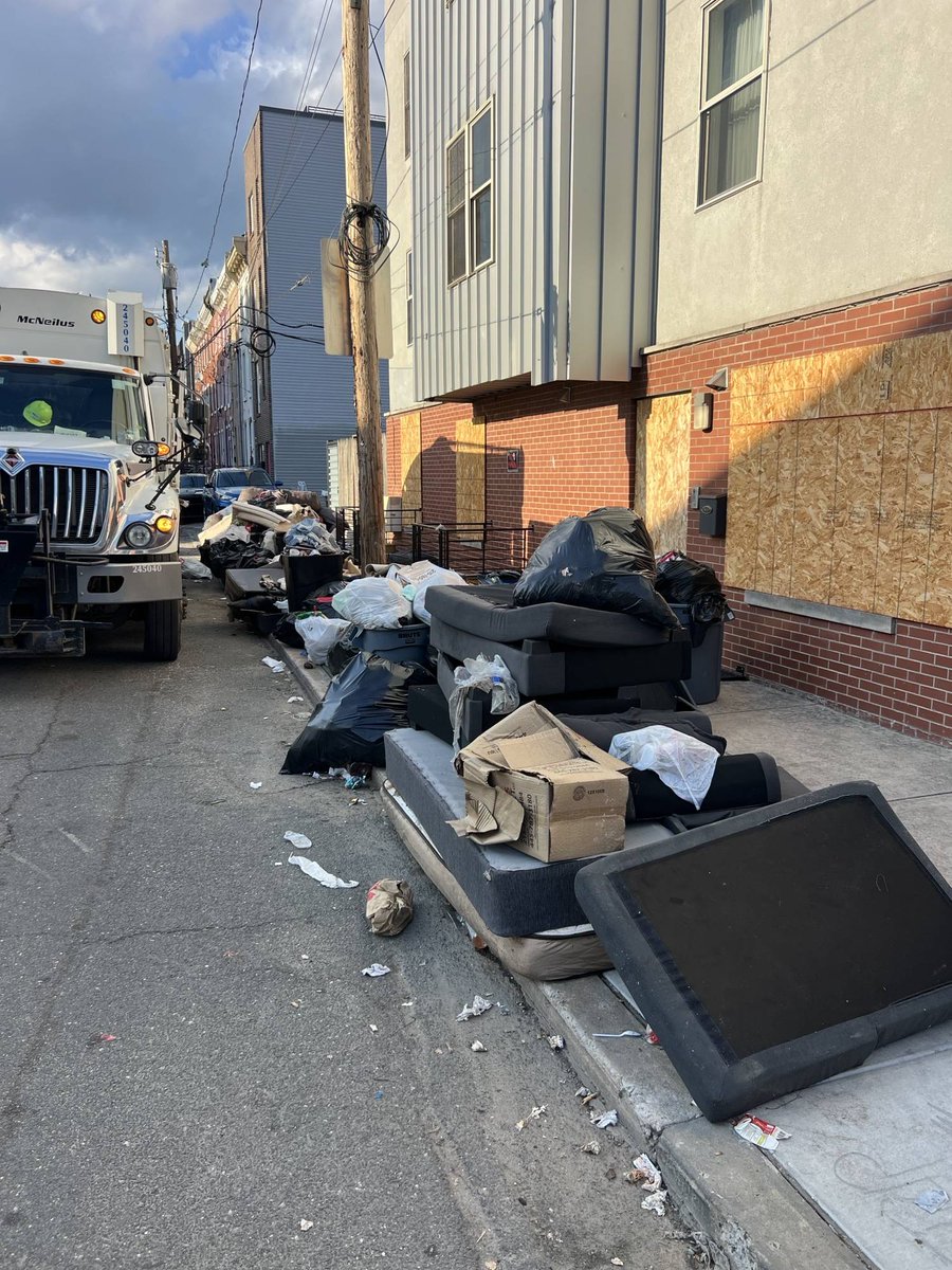 PhilaSanitation's tweet image. Crews have been attacking cleaning piles since returning to work. Here are 700 E Clearfield St and Gratz and Cecil B Moore.