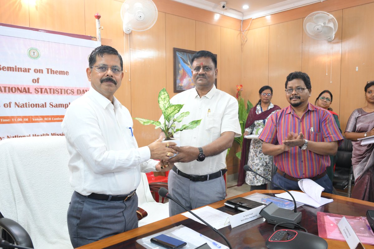 HLTH_JHARKHAND's tweet photo. A seminar was organized under the chairmanship of Shri Shashi Prakash Jha, Mission Director, National Health Mission, Jharkhand, on the theme of National Statistics Day.
#WorldStatisticsDay #worldstatistics #NationalStatisticsDay
@IrfanAnsariMLA https://t.co/gzCycLTreV