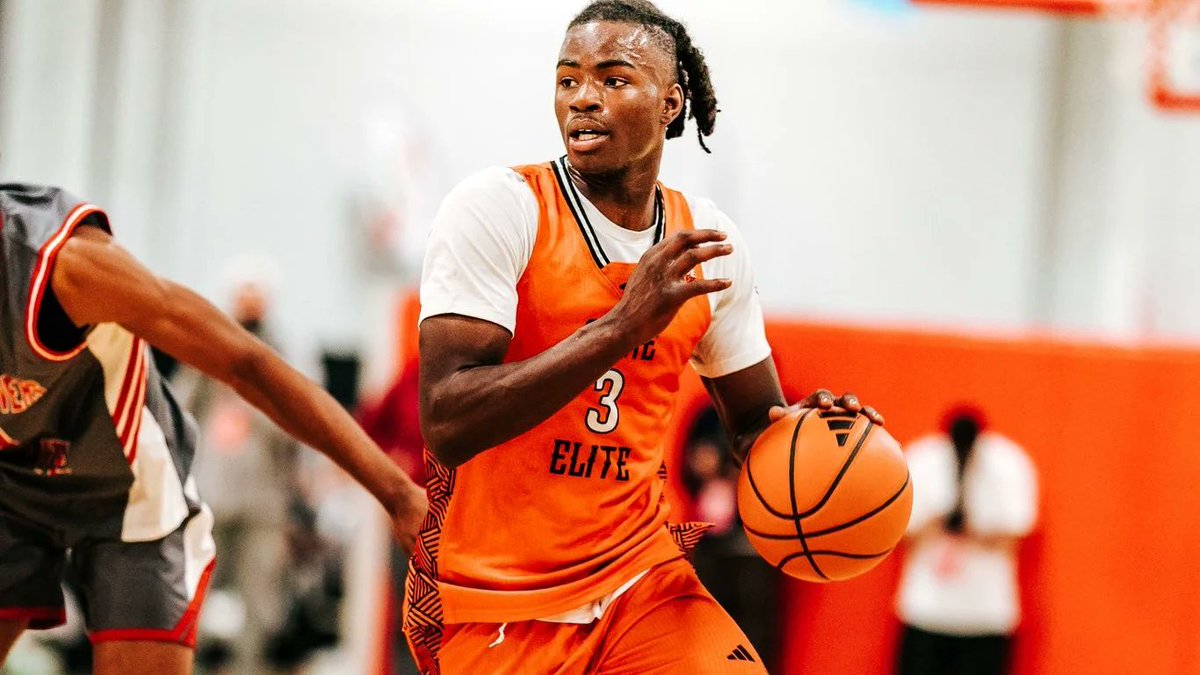 TexGreeneHoops's tweet image. 10 Friday @3SSBCircuit Standouts ⬇️
@CheatcodeCJ
@joshuatyson_
@cooper_zachary0
@JeremiahProfit2
Nasir Anderson (@canttstop3)
@iamcalebholt
@AshtonMeeks03
@DianeArafan1
Jacob Webber (@Jdub3webb)
Derrick Morton Rivera (@mir44rivera)
🔗: madehoops.com/made-society/a…