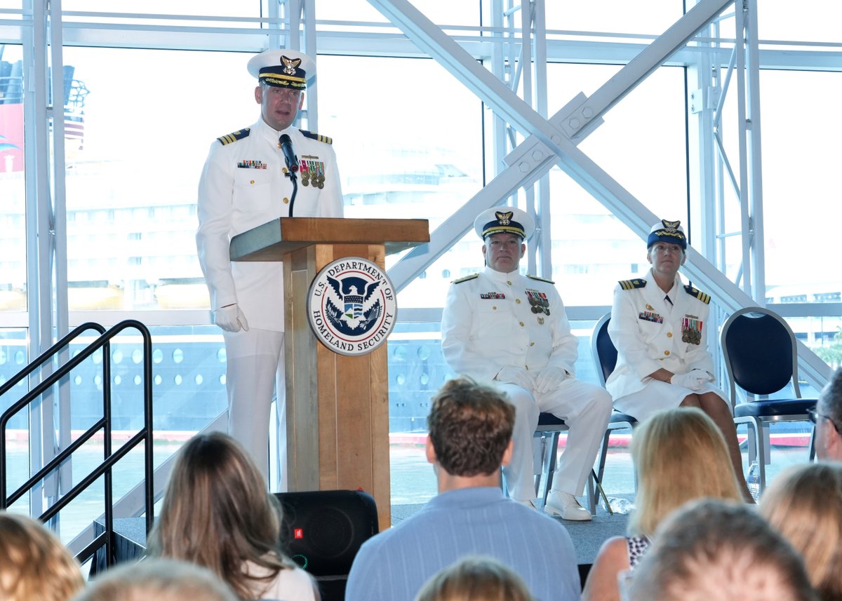USCGSoutheast's tweet image. The crew of @USCG Marine Safety Unit Port Canaveral held a change of command ceremony, Friday, where Cmdr. Sarah Brennan transferred command of MSU #PortCanaveral to Cmdr. Matthew Zinn.
Read the press release: bit.ly/4nQBqRw
#CapeCanaveral #SpaceCoast #ValueToNation