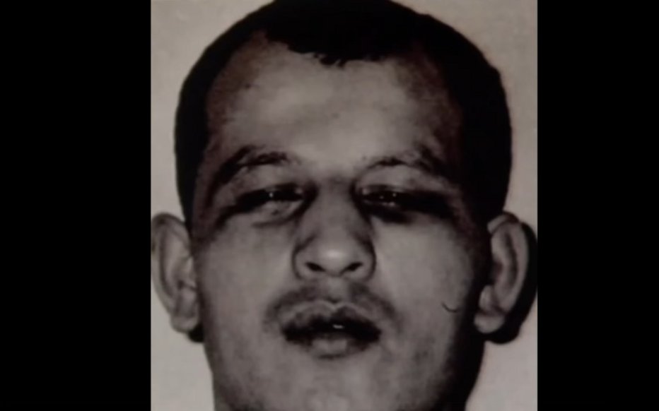 🇫🇷🇩🇿💣 FLASH | Le terroriste algérien condamné Boualem Bensaïd sera libéré le 1er août après presque 30 ans en prison. Il avait notamment déposé une bombe à la station Saint-Michel, à Paris en 1995, tuant 8 personnes pour le GIA.