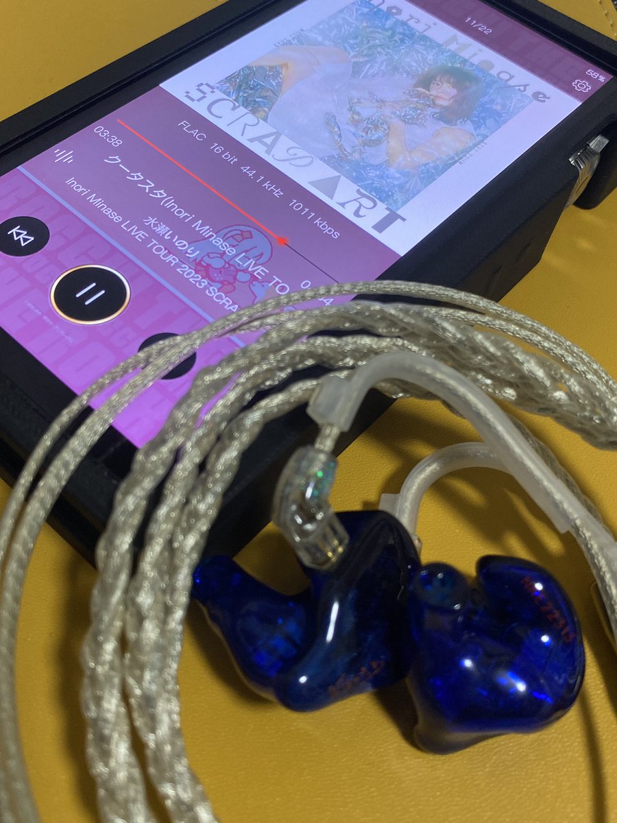 DX340
wagnus. VINAYA
Kaiser Encore C 

1番好きな曲のライブ音源ずっと待ってた👍
クータスタ歌詞も含めて全部が綺麗なんよ