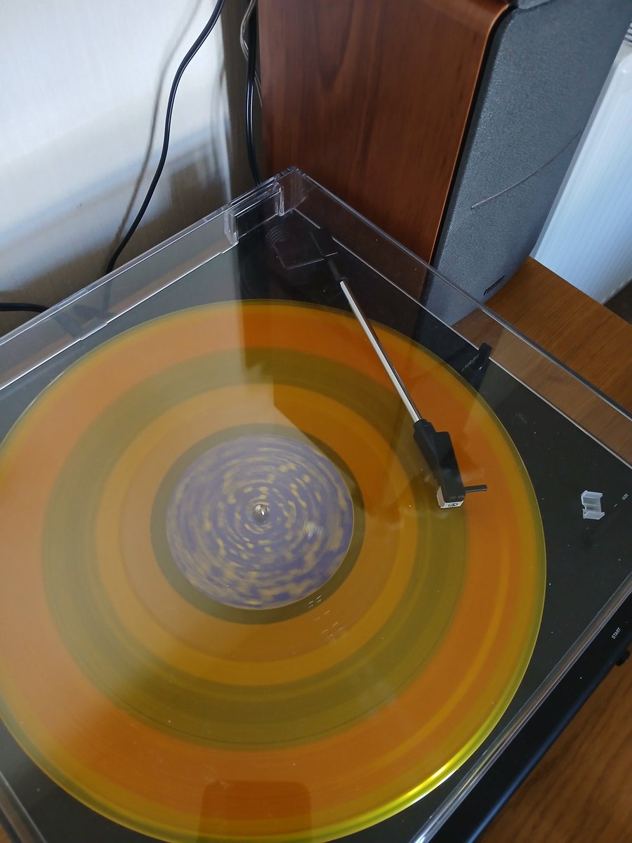 #U2 Dirty Day  from  zooropa  full pelt what else 
Turn it up captain 😂