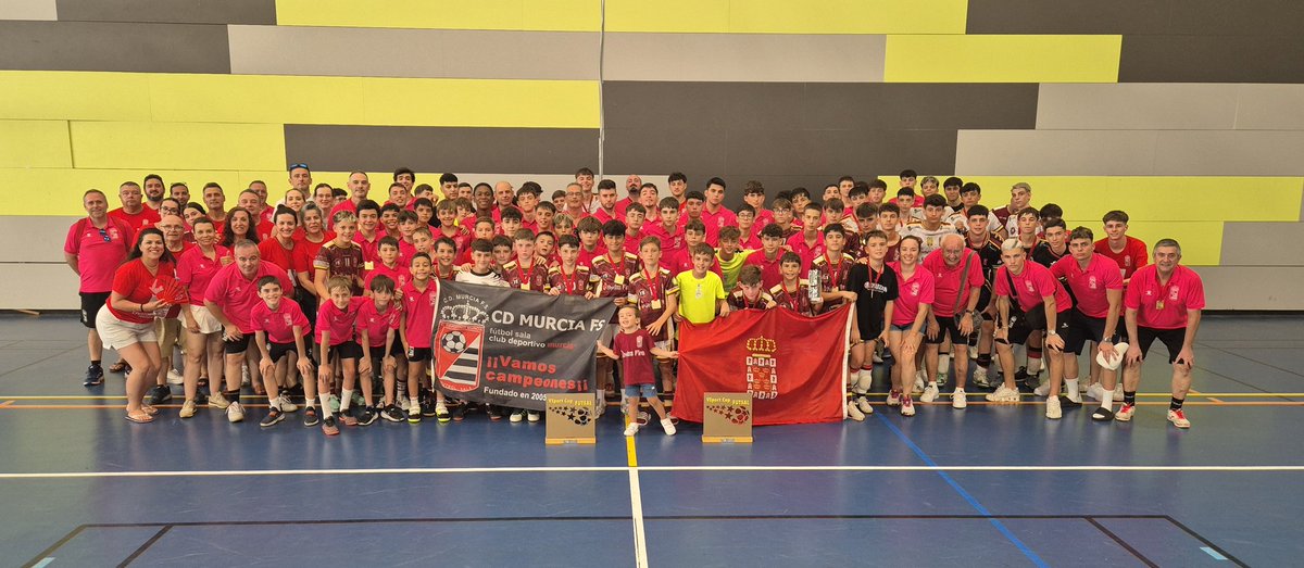 PUNTO Y FINAL A UNA TEMPORADA HIS-TO-RI-CA E INOLVIDABLE DONDE HEMOS CONSEGUIDO NUESTRO PRIMER TÍTULO A NIVEL NACIONAL 

LA PRÓXIMO TEMPORADA SERÁ MUY ESPECIAL......CELEBRAREMOS NUESTRO 20 ANIVERSARIO 

MUCHAS NOVEDADES Y SORPESAS NOS ESPERAN, Y QUEREMOS QUE FORMEIS PARTE DE ELLO