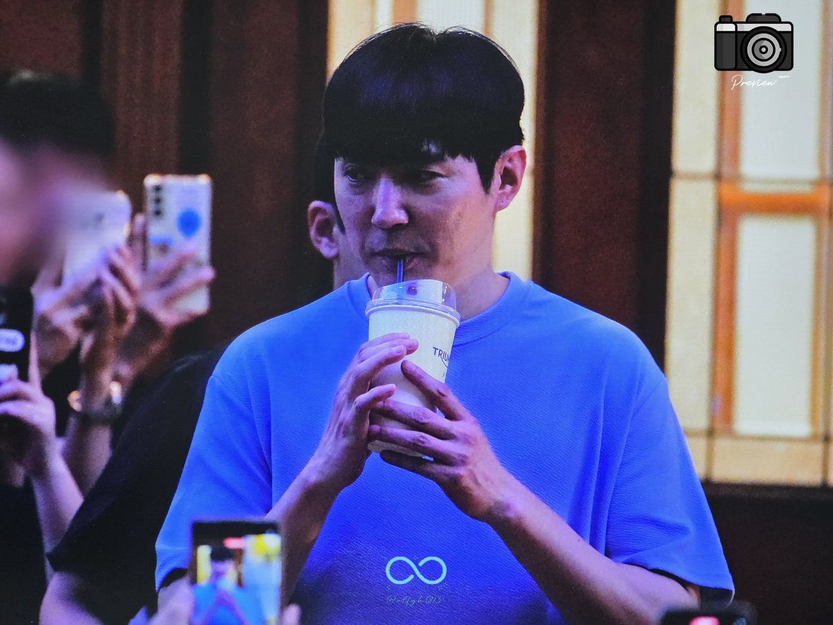 덴동현 안녕!

20250712 뮤지컬 [사랑은 비를 타고] 프리뷰
#안데니 #데니안 #지오디