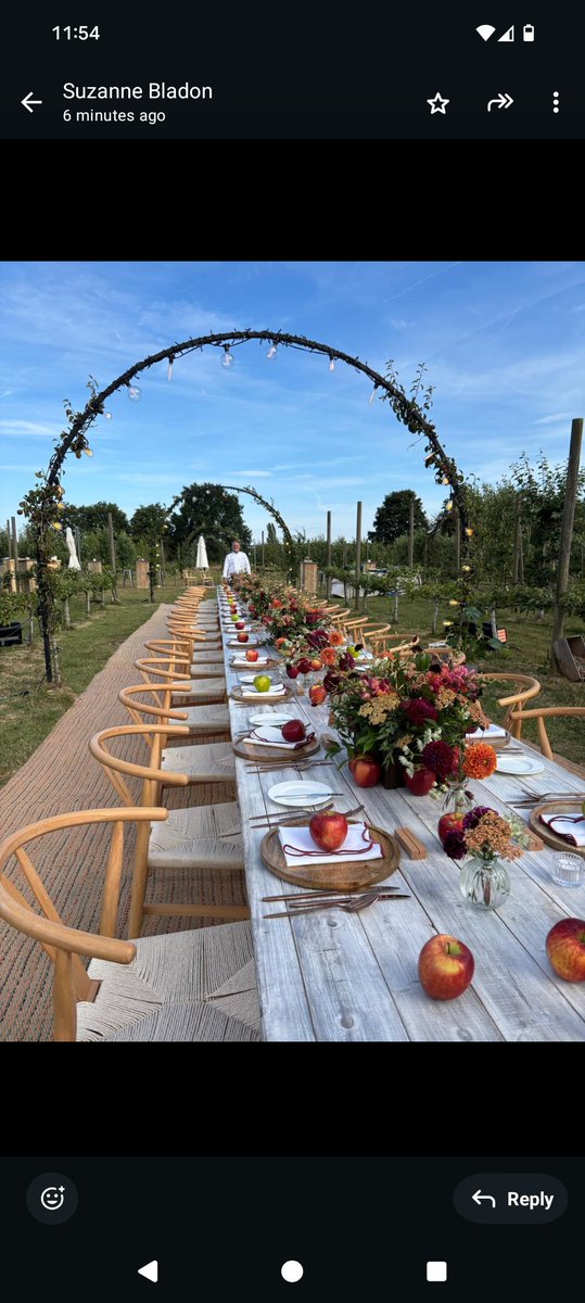 Paula Fleming (@paulafl3m1ng) on Twitter photo Last weekends #orchard dining. 🍎🍏🍐🙂 Last weekends #orchard dining. 🍎🍏🍐🙂