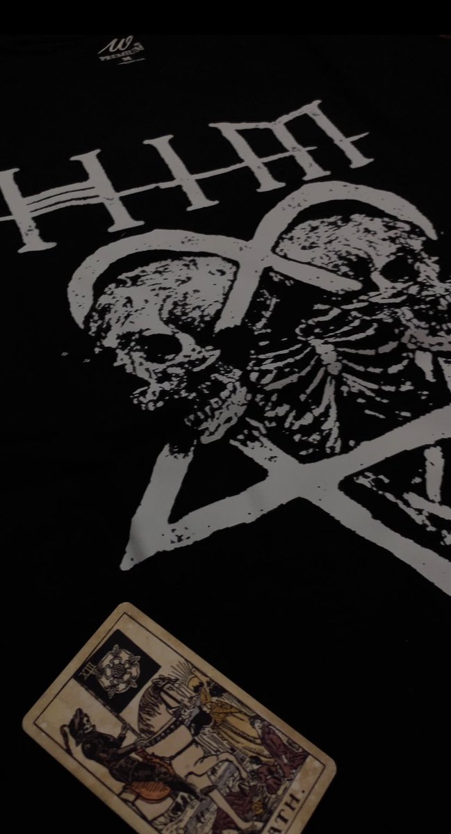 MaevryStore's tweet image. Join me in deaٰth 🖤