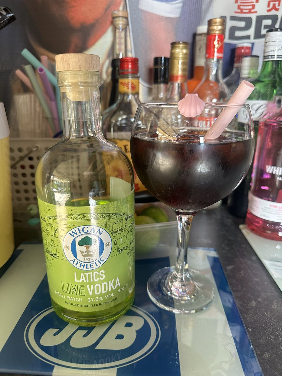 Lesley (@eclipse12002) on Twitter photo Cheers ☀️🍹#wafc Cheers ☀️🍹#wafc
