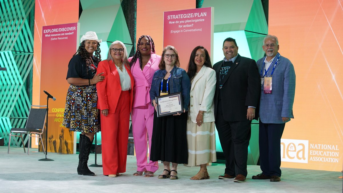 TheSCEA's tweet image. Last week, #TheSCEA was honored to accept an award on behalf of Kate S. who was named @NEAToday 2025 Student Activist of the Year during the Conference on Racial and Social Justice (CRSJ) Luncheon. Congrats Kate! #YouthActivism #LiteracyMatters #BannedTogether #NEA #NEACRSJ