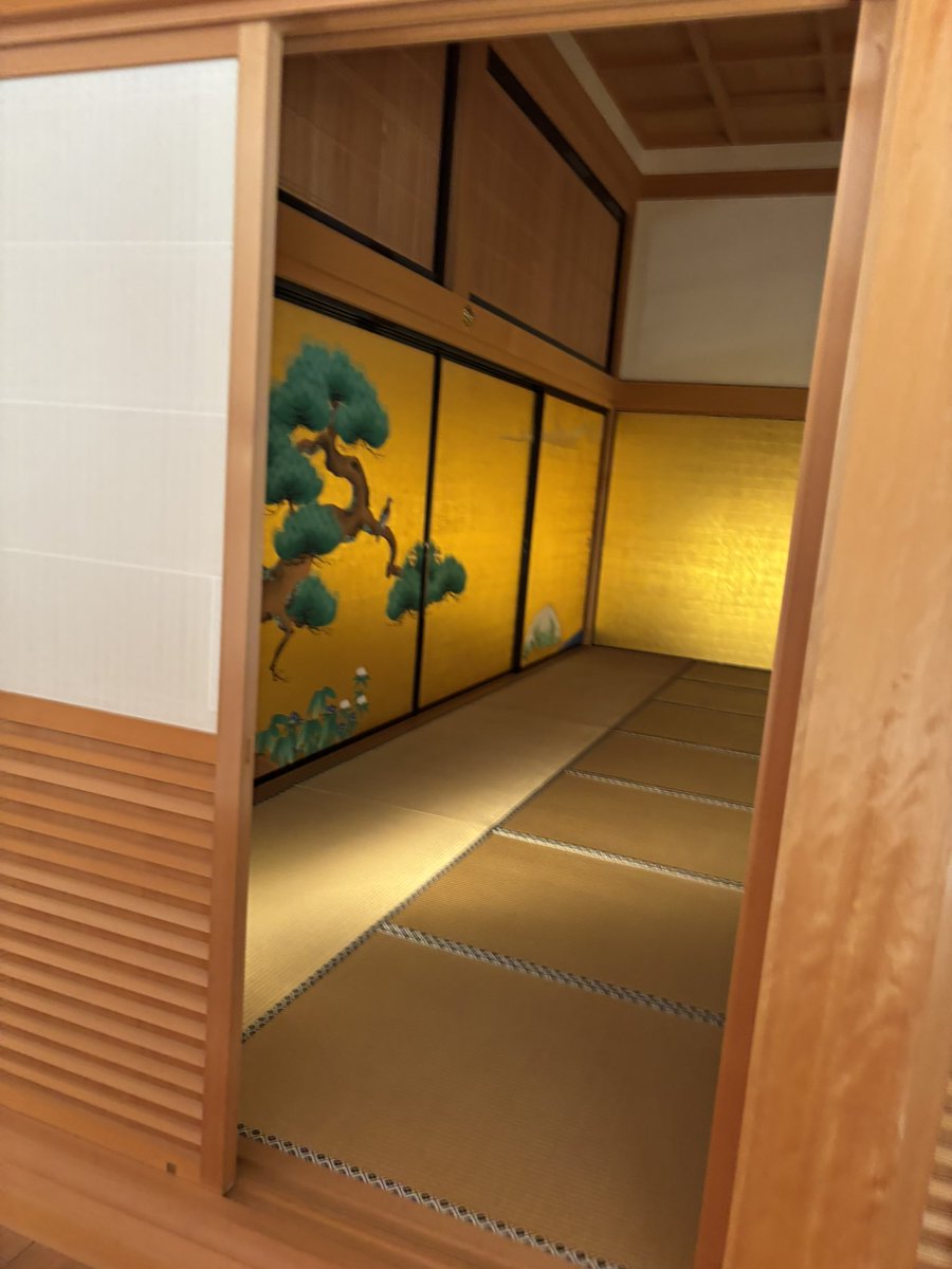ckck404's tweet photo. 出張を楽しんでる https://t.co/oHi5EkrW6C