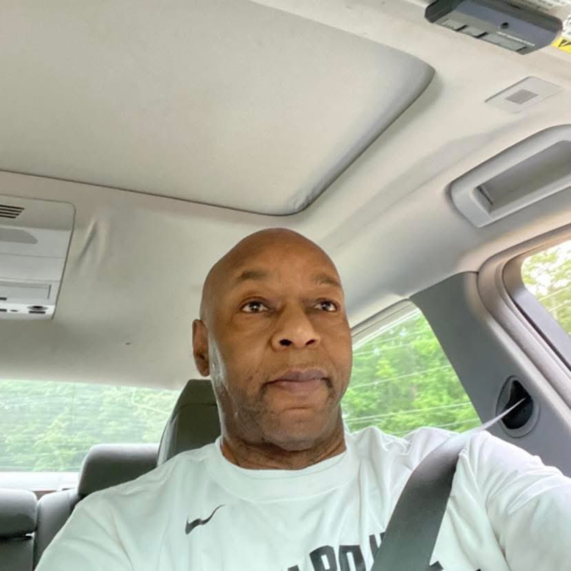 Walt_Jordan's tweet photo. INBOX: Mr. Jordan, where do you draw the line? 

ME: I have my faults, so I don’t draw anything, but those lines were drawn by a higher power.  My mission is to honor and respect them; and strive to be the best version of myself possible!

#ForItIsWRITTEN #PreciousLord #Huh https://t.co/VheJ26E4py