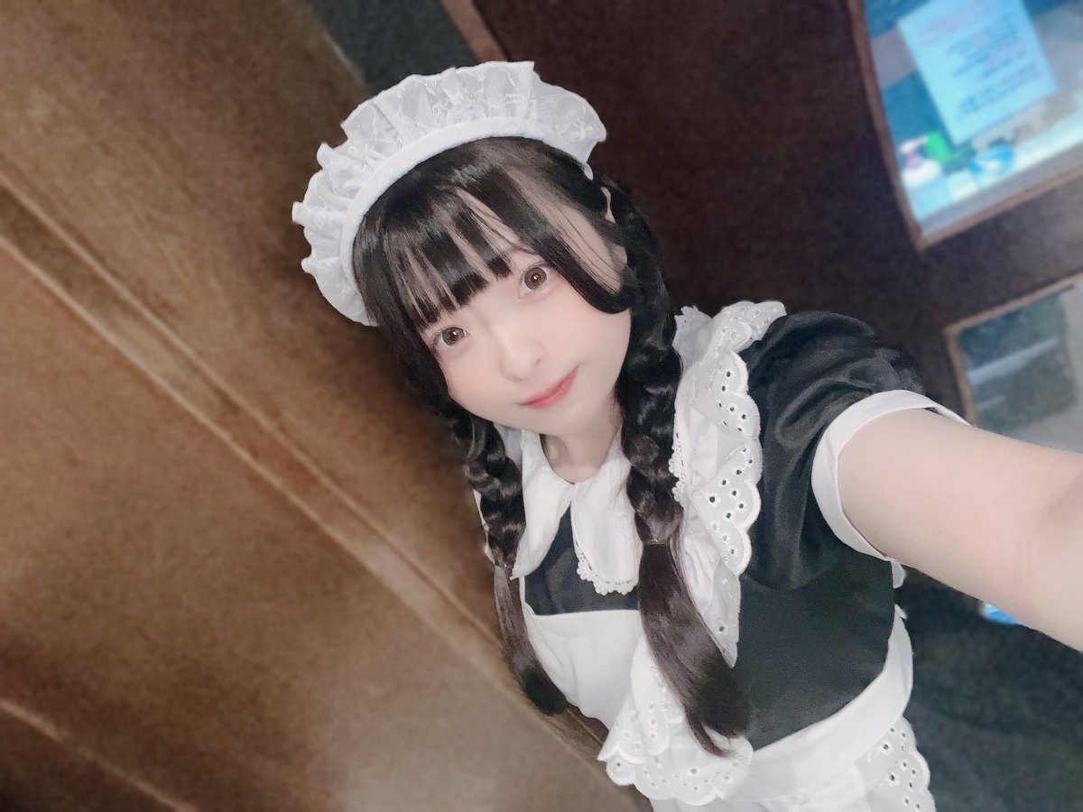 maid_suzuna's tweet photo. おさかなメイドバー深海底 お手伝いお給仕でした！ありがとうございました！ https://t.co/uYQB2qqhqh