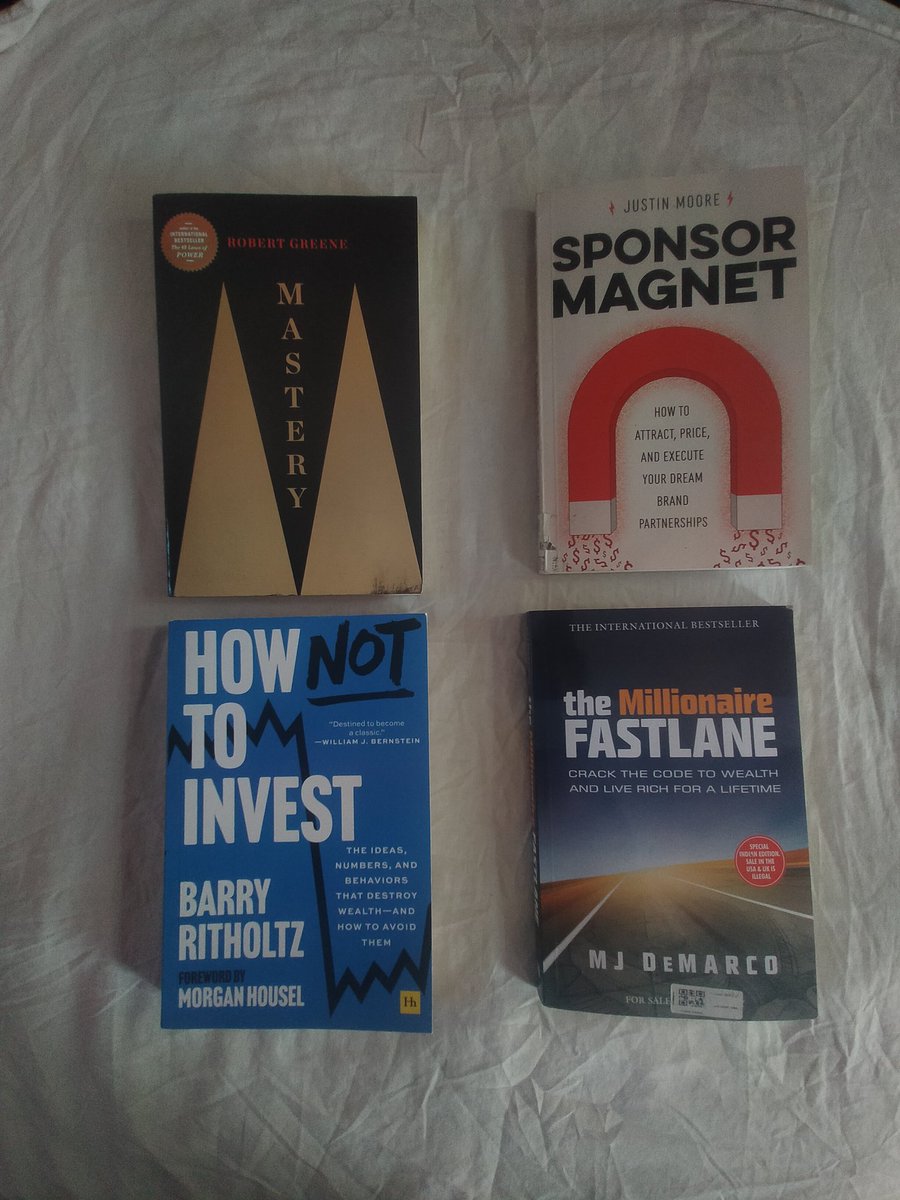 4 Amazing Books You Must Read in July 📚📗📖