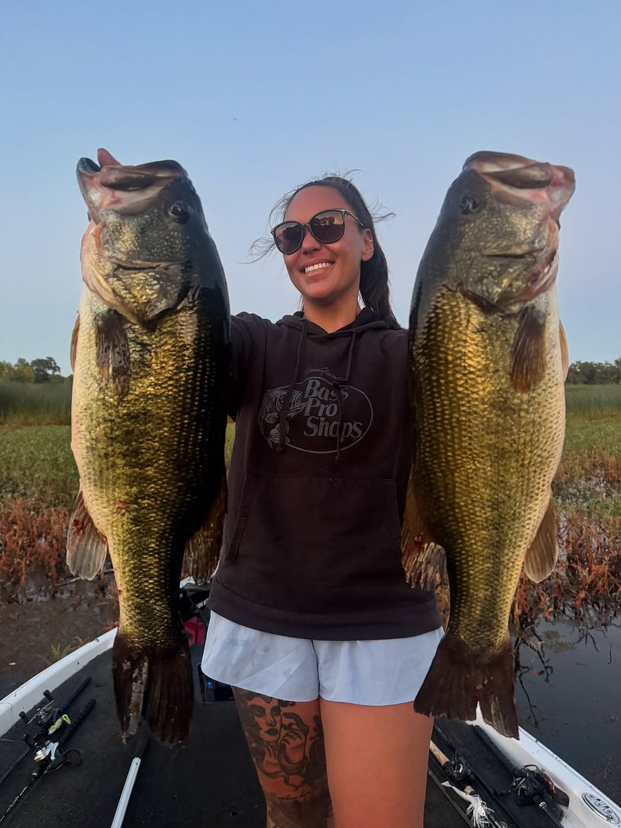 BassProShops's tweet image. Who's trying to put together a bag like this today?! 🤯
📸: @isabellejang