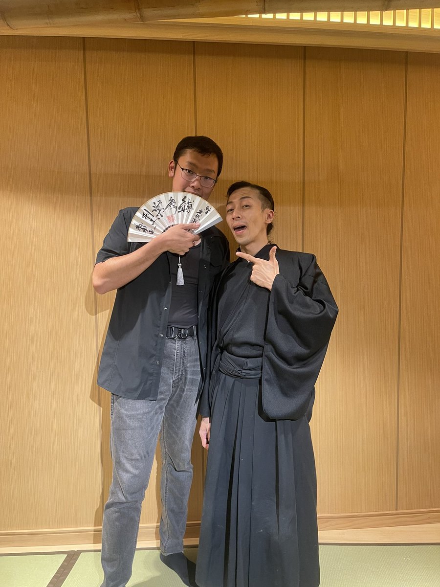 今日份的开心，很高兴能听到yagami老师<a href="/bakushi518YR/">鵺神 蓮＠縛師</a> 的分享🥳🥳
感谢815 <a href="/815poshengdao/">815婆绳道</a> 和暗桃桃<a href="/darkpeachhhh/">暗桃桃</a> 能邀请到yagami过来🫶🫶