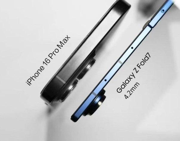 It is insane how these phones are just a few months apart 

Get your Ultra thin Z Fold7 here: howl.link/0vgxdrta7hwjz