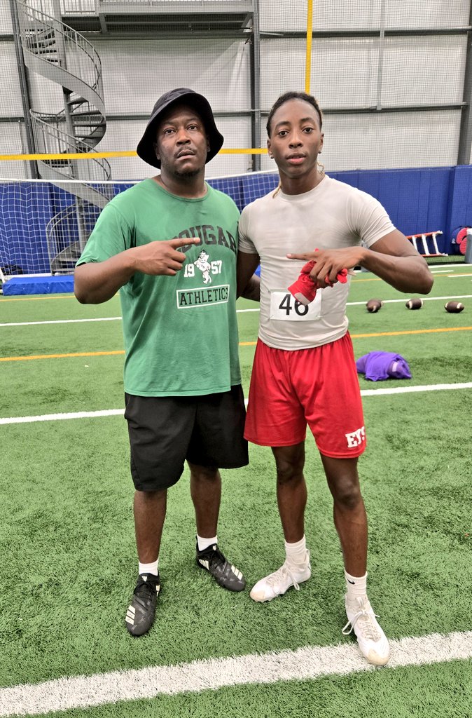 Maurian MiShaw (@maurian_mishaw) on Twitter photo Got some good work in today with Coach JJ and the <a href="/TexasCollege23/">Texas College Football</a> staff. <a href="/_coachcotto/">Coach Cotton</a> <a href="/CoachBGunn/">Brady Gunn</a> <a href="/car20ruiz/">Carlos Ruiz Jr.</a> <a href="/CoachMoH_/">Maurice Hairston Jr.</a> <a href="/FWC_CardinalFB/">Fort Worth Christian Football</a> <a href="/RecruitFWC/">Recruit FWC</a> <a href="/TXPrivateFBGuy/">Texas Private School Football</a> Got some good work in today with Coach JJ and the <a href="/TexasCollege23/">Texas College Football</a> staff. <a href="/_coachcotto/">Coach Cotton</a> <a href="/CoachBGunn/">Brady Gunn</a> <a href="/car20ruiz/">Carlos Ruiz Jr.</a> <a href="/CoachMoH_/">Maurice Hairston Jr.</a> <a href="/FWC_CardinalFB/">Fort Worth Christian Football</a> <a href="/RecruitFWC/">Recruit FWC</a> <a href="/TXPrivateFBGuy/">Texas Private School Football</a>
