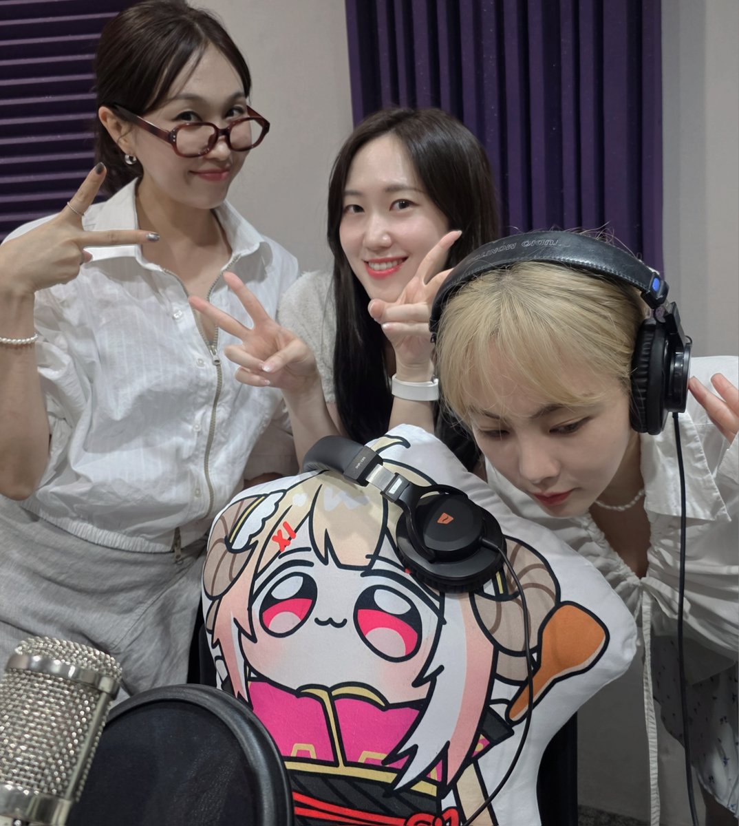 plusdiction's tweet image. 사니양 라디오 9화가 업로드 되었습니다!
유튜브에서 사니양 라디오 or 테일즈샵을 검색해 보세요!
게스트: 버튜버"쿠쿠양"
많은 시청 바랍니다!
사니양 라디오 9화: youtube.com/watch?v=IsJEEq…
#플러스딕션 #테일즈샵 #사니양연구실 #지나가던개 #사니양라디오 #문유정 #이세레나 #권다예 #쿠쿠양