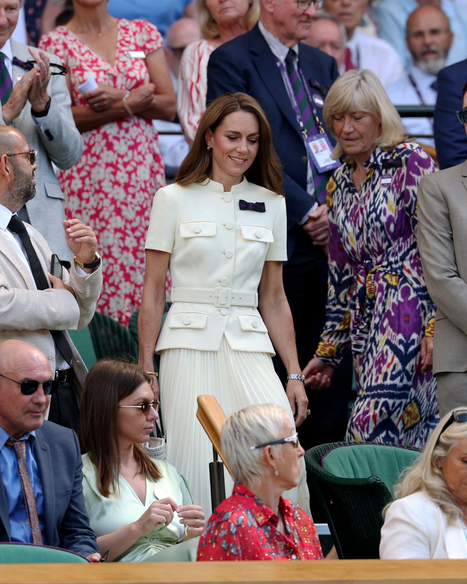 tntsports's tweet image. In the presence of royalty 👸

Catherine, the Princess of Wales, in attendance for the Women's Singles Final at Wimbledon 🎾