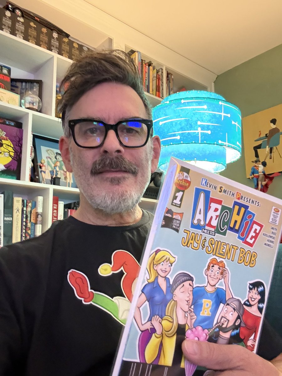 parentdaniel's tweet image. Don’t forget, I’ll also have my official Archie variant of JAY & SILENT BOB with me at SDCC too! @ArchieComics