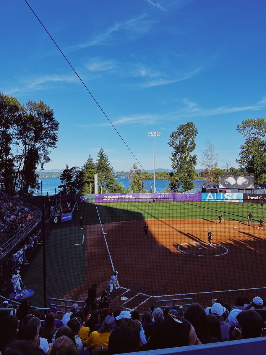 come work with us and make some cool stuff for <a href="/theAUSLofficial/">AUSL</a>! 

creative content producer
remote with travel
$54,000-$65,000 (+amazing benefits)

🔗 apply.workable.com/auprosports/j/…