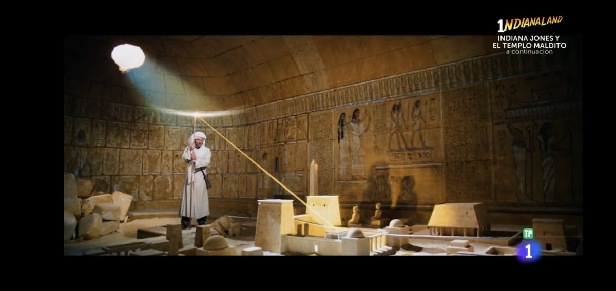 Siempre se vuelve al lugar donde se fue feliz.

Indiana Jones. En busca del arca perdida en TVE.