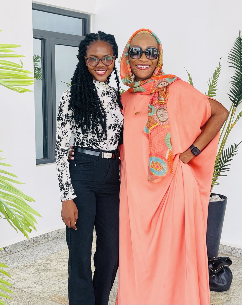 In her words: "The Adamawa state I'm experiencing is different from what I'd heard. The State is beautiful and peaceful, with good roads and well-organized markets. The people are welcoming. The peaceful coexistence of the 58 tribes here shows that Nigeria can achieve the same."