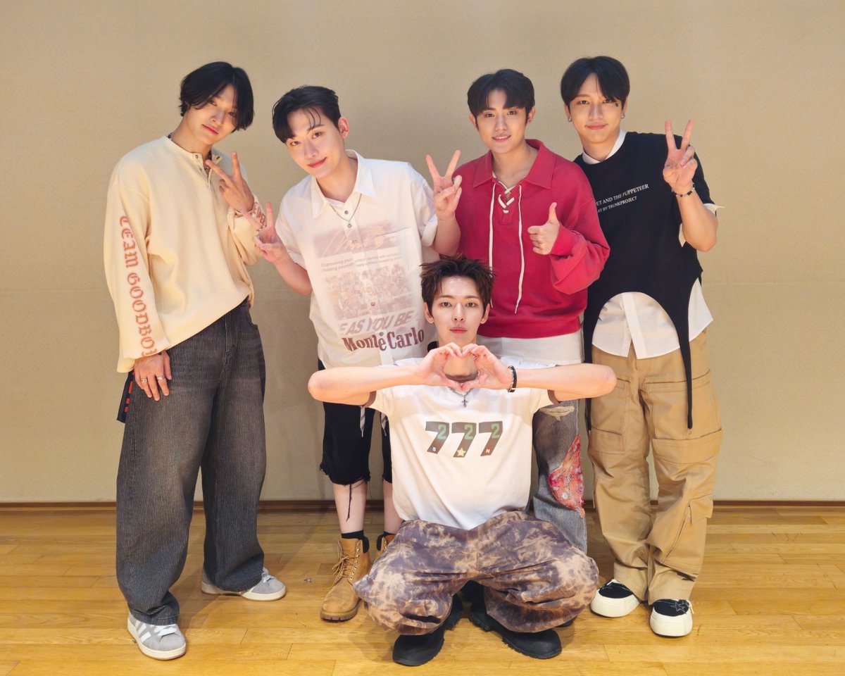 OnlyOneOf official tweet media