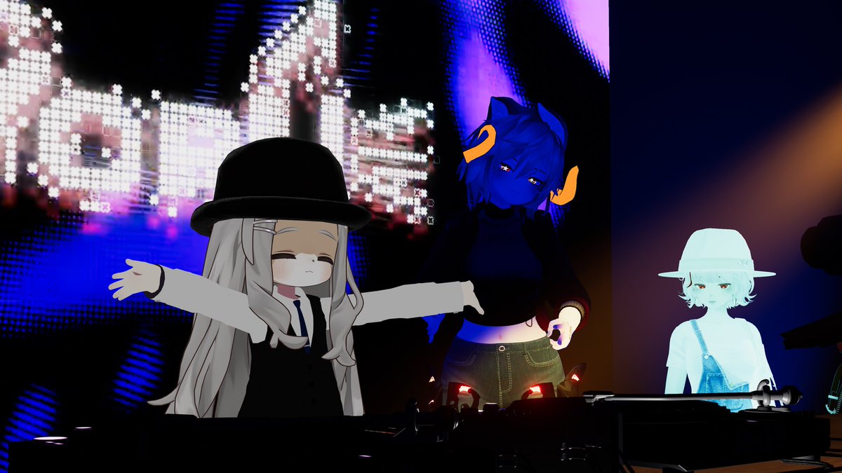 ashu3iii's tweet photo. よるちのHOUSEとDragooちゃんのVJは万病に効く💫
#sushihouse_vrc #ravr https://t.co/6KrPHoI8Cy