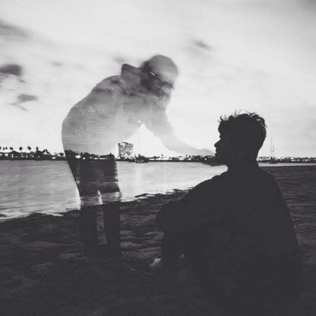 foad_imq4's tweet image. +فراموشی؛ چیزی است که هرگز اتفاق نمی‌افتد...