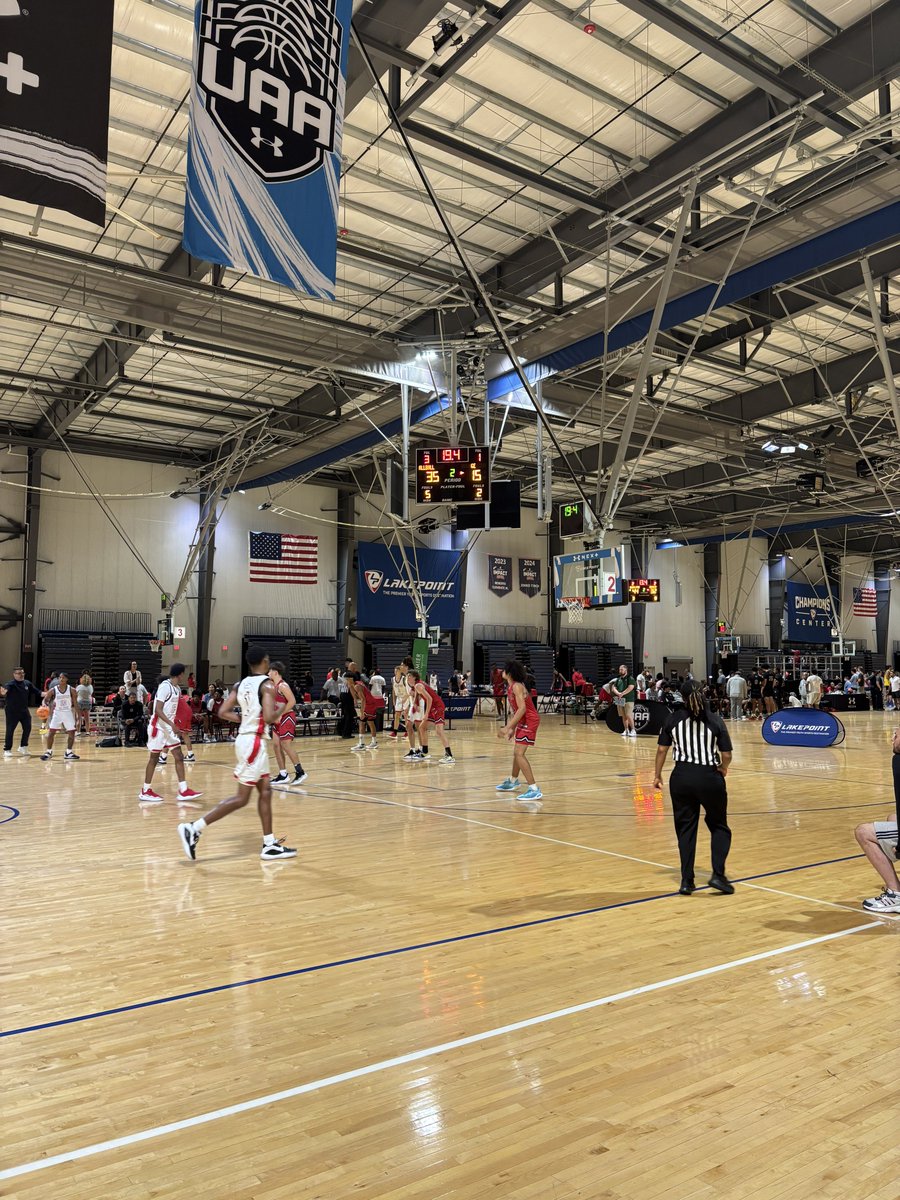 Dylan Thayer (@dylanthayer0) on Twitter photo Standouts I havenβt mentioned yet from Days 1 & 2 of UAA Session III.
Patrease Feamster <a href="/PhillyPrideAAU/">Philly Pride AAU</a>
Jones Lay <a href="/tlbanational/">TLBA</a>
Jack Thompson <a href="/chaseyoung206/">Seattle Select Basketball</a>
Jaylin Hancock <a href="/Dallas_Showtyme/">Dallas Showtyme</a>
AJ Reinerston <a href="/teamsims4Life/">Team Sims Basketball</a>
Chinedu Okpara <a href="/MiddlesexMagic/">Middlesex Magic</a> Standouts I havenβt mentioned yet from Days 1 & 2 of UAA Session III.
Patrease Feamster <a href="/PhillyPrideAAU/">Philly Pride AAU</a>
Jones Lay <a href="/tlbanational/">TLBA</a>
Jack Thompson <a href="/chaseyoung206/">Seattle Select Basketball</a>
Jaylin Hancock <a href="/Dallas_Showtyme/">Dallas Showtyme</a>
AJ Reinerston <a href="/teamsims4Life/">Team Sims Basketball</a>
Chinedu Okpara <a href="/MiddlesexMagic/">Middlesex Magic</a>