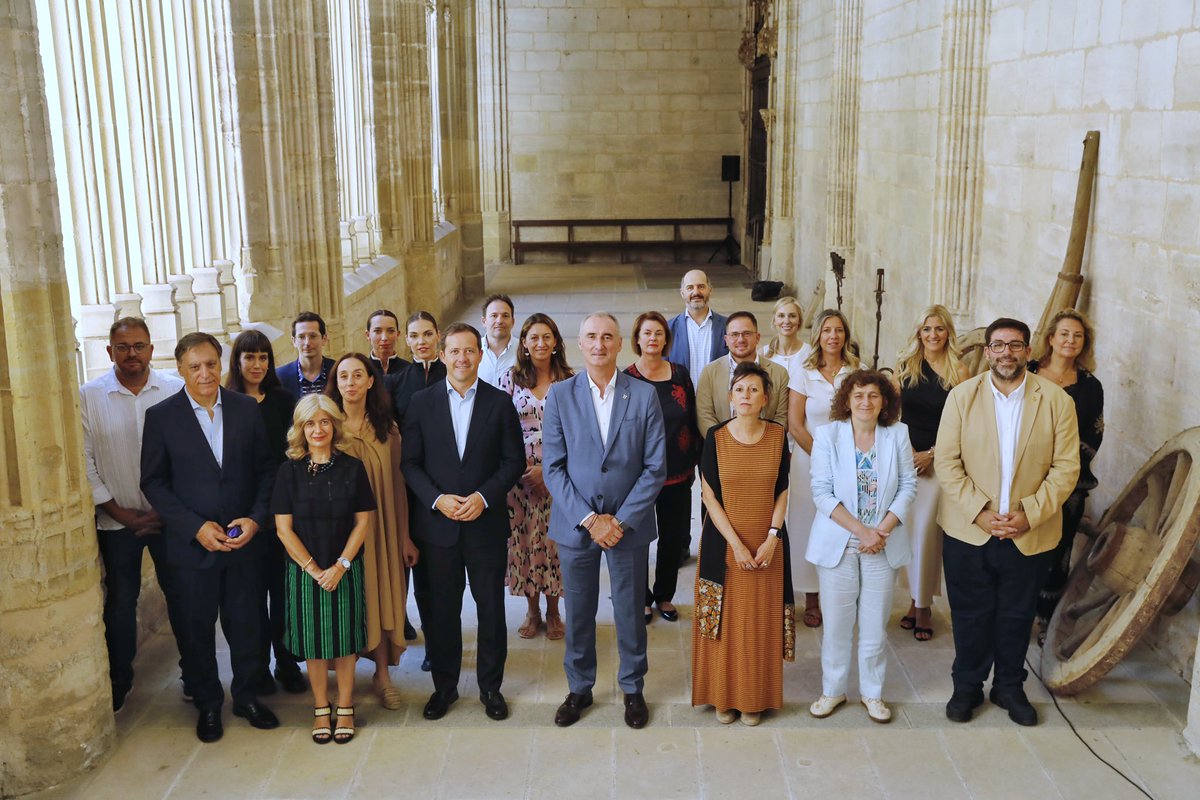 Carlos García Carbayo (@cgcarbayo) on Twitter photo El <a href="/GrupoCPHE/">Ciudades Patrimonio</a> presentó ayer en #Segovia la programación de ‘La Noche del Patrimonio’ que celebraremos, conjuntamente, las 15 ciudades el próximo 13 de septiembre.
Un año más, #Salamanca acogerá esta cita patrimonial con una interesante oferta cultural y de ocio en diferentes El <a href="/GrupoCPHE/">Ciudades Patrimonio</a> presentó ayer en #Segovia la programación de ‘La Noche del Patrimonio’ que celebraremos, conjuntamente, las 15 ciudades el próximo 13 de septiembre.
Un año más, #Salamanca acogerá esta cita patrimonial con una interesante oferta cultural y de ocio en diferentes