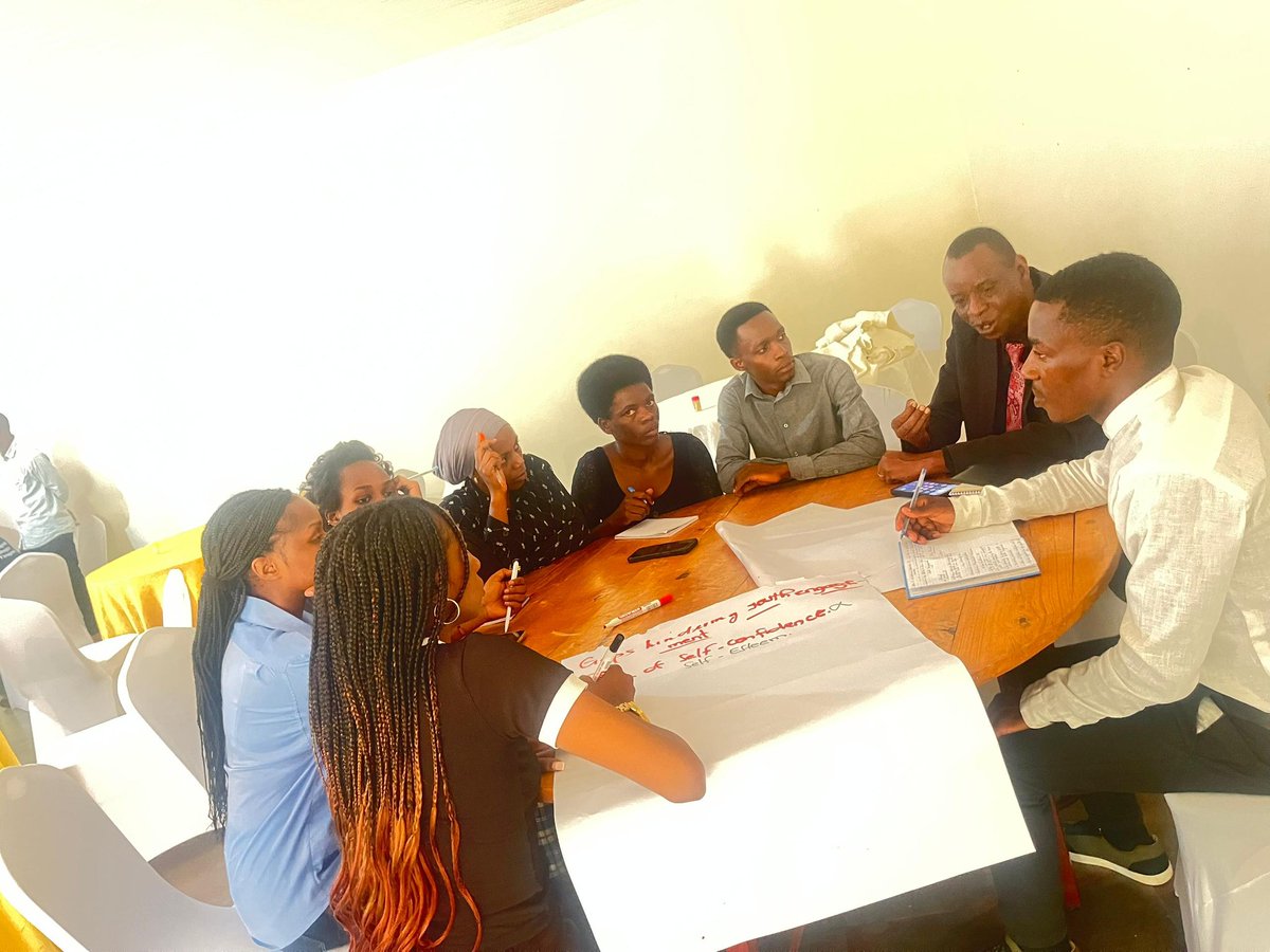 ben_habintwali's tweet image. Honored to represent @WGYB_NGO in the ongoing Training of Trainers workshop in @BugeseraDistr, led by @CVARwanda2016. We&apos;re building capacity to champion youth-led change in local governance and decision-making. Our voices belong at the table.
#YouthEmpowerment #LocalGovernance